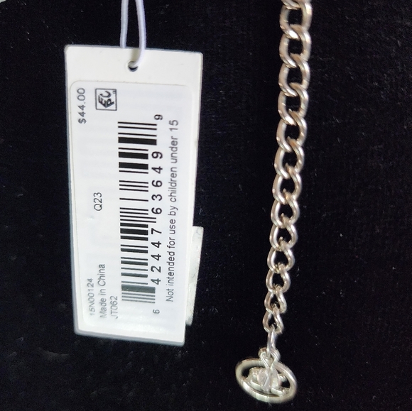 lonna & lilly Beaded Layerd Necklace - Picture 4 of 5